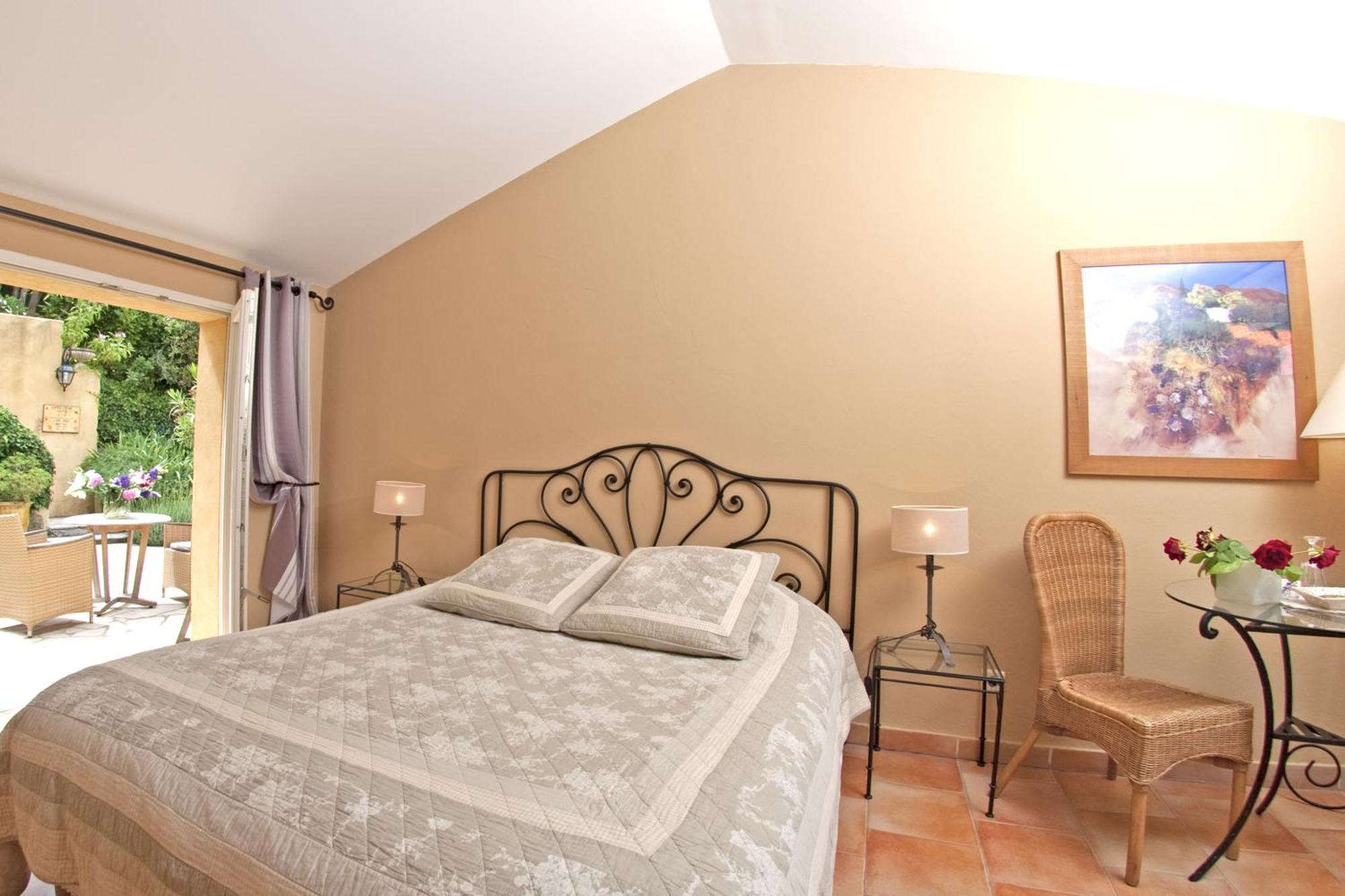 La Colline De Vence Bed & Breakfast Exterior foto